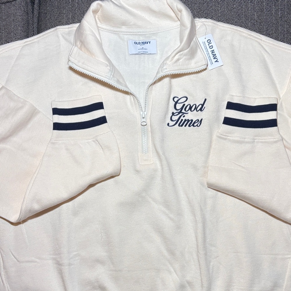 NWT Old Navy Cream quarter Zip Sweater Navy Accents Women’s Medium GOOD TIMES